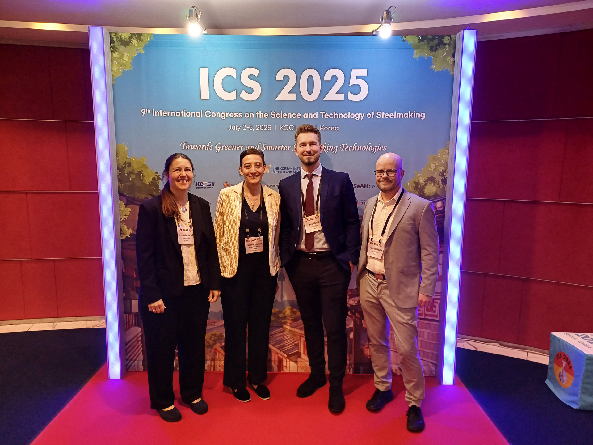 Foto von links nach rechts: Irmtraud Marschall, Susanne Michelic, Daniel Kavic and Klemens Winkler (K1-MET)