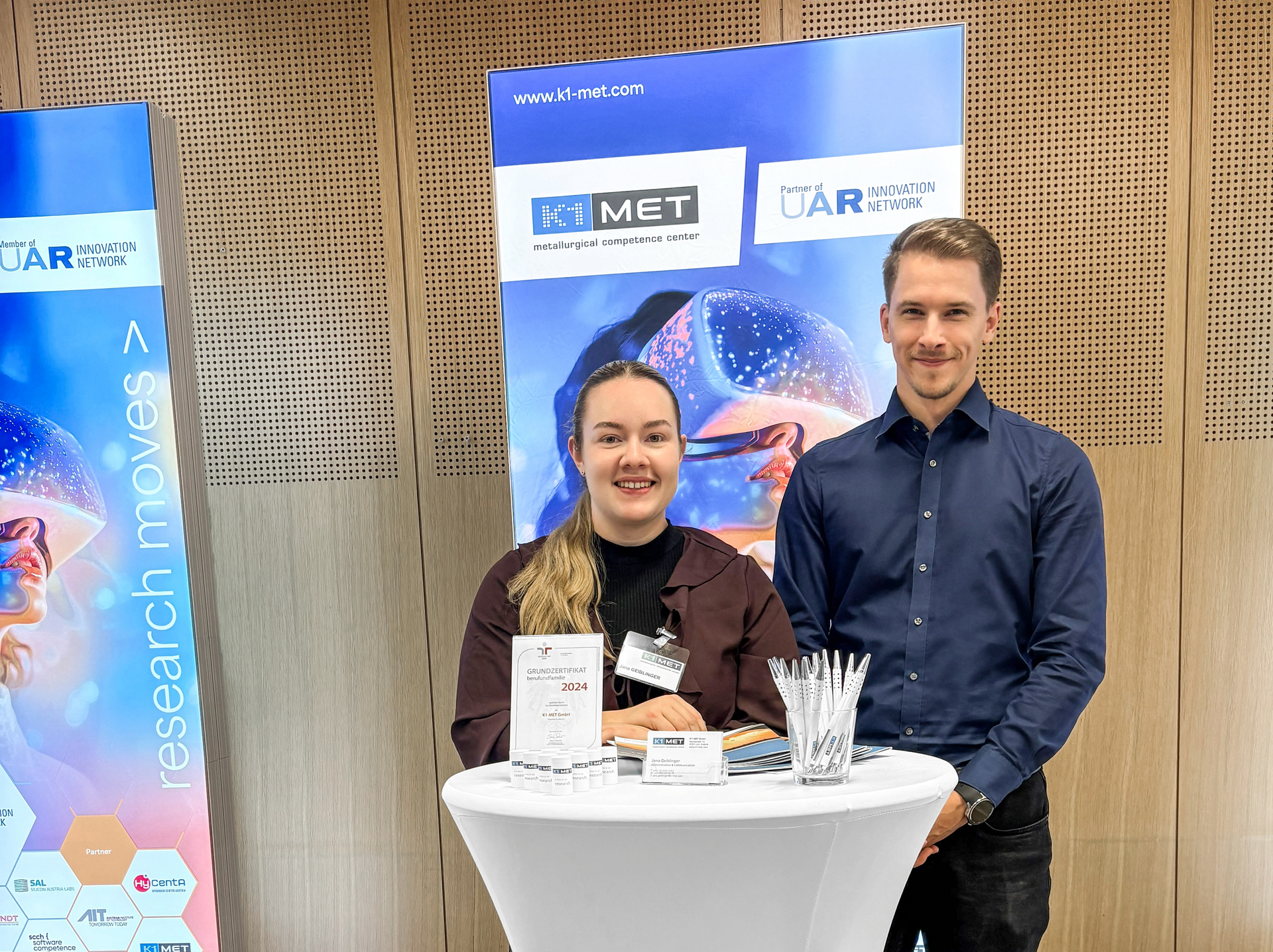 Foto von links nach rechts: Jana Geiblinger und Clemens Habermaier, K1-MET GmbH