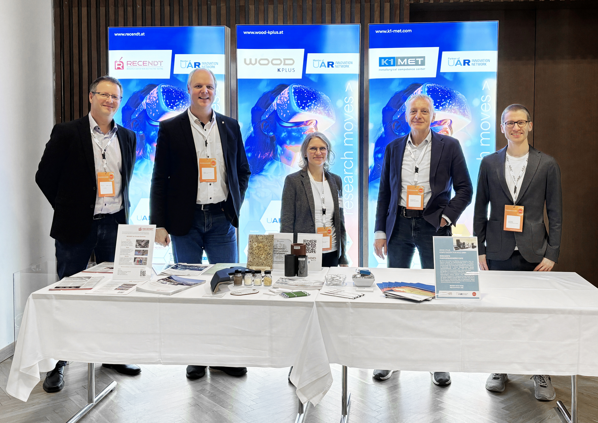 Photo from left to right (© UAR): Christoph Proell (UAR), Robert Holzer (Recendt), Sabrina Schmid (WOOD k plus), Manfred Schoeflinger (WOOD k plus) and Johannes Gabl (K1-MET)