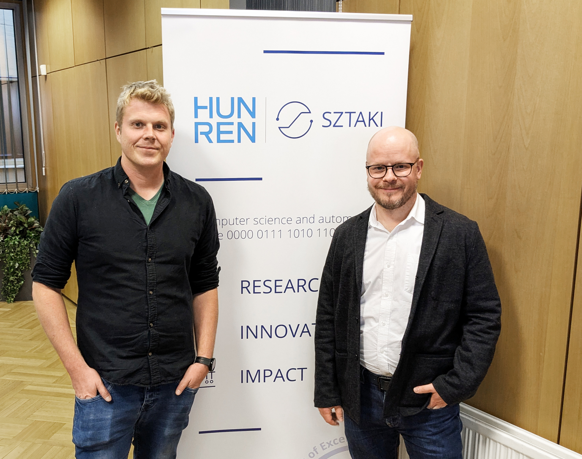 Photo from left to right: Florian Egger and Klemens Winkler (K1-MET)