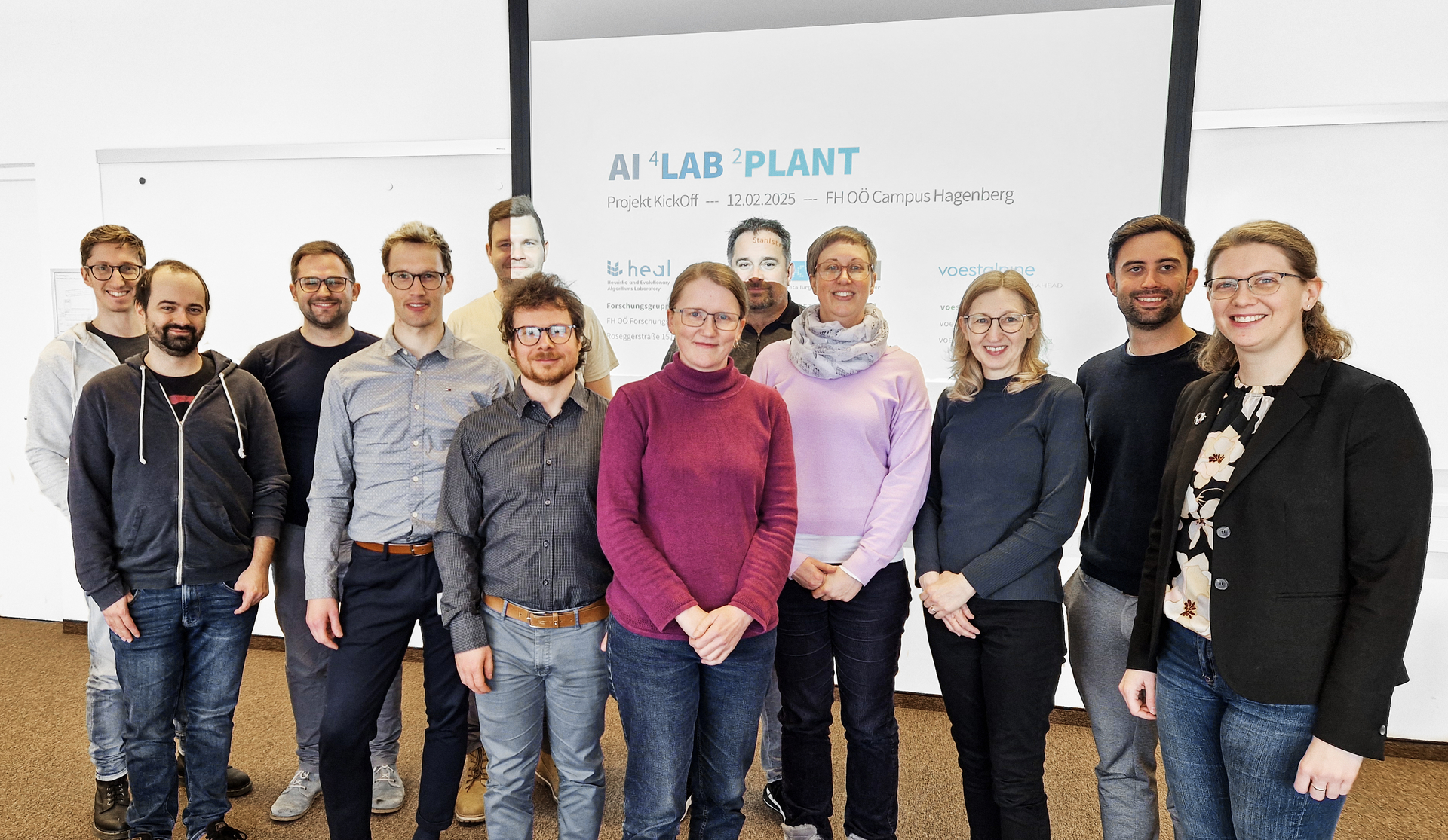 Photo from left to right: Maria Thumfart (7th from left), Christine Gruber (4th from right), Maximilian Fruhmann (2nd from right)
